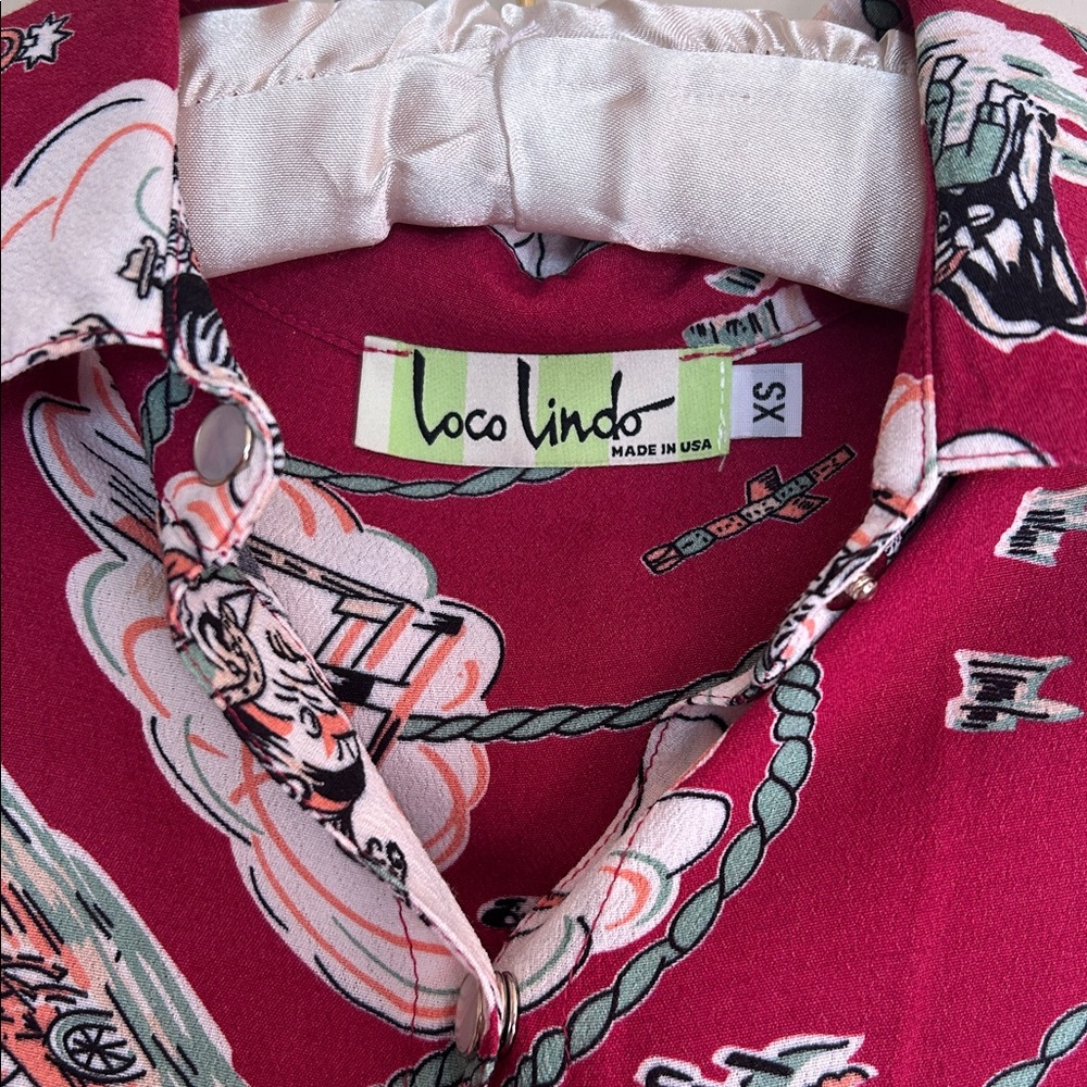 Loco Lindo Burgundy Cowgirl Vintage Style Western Snap Shirt XS - Picture 2 of 4